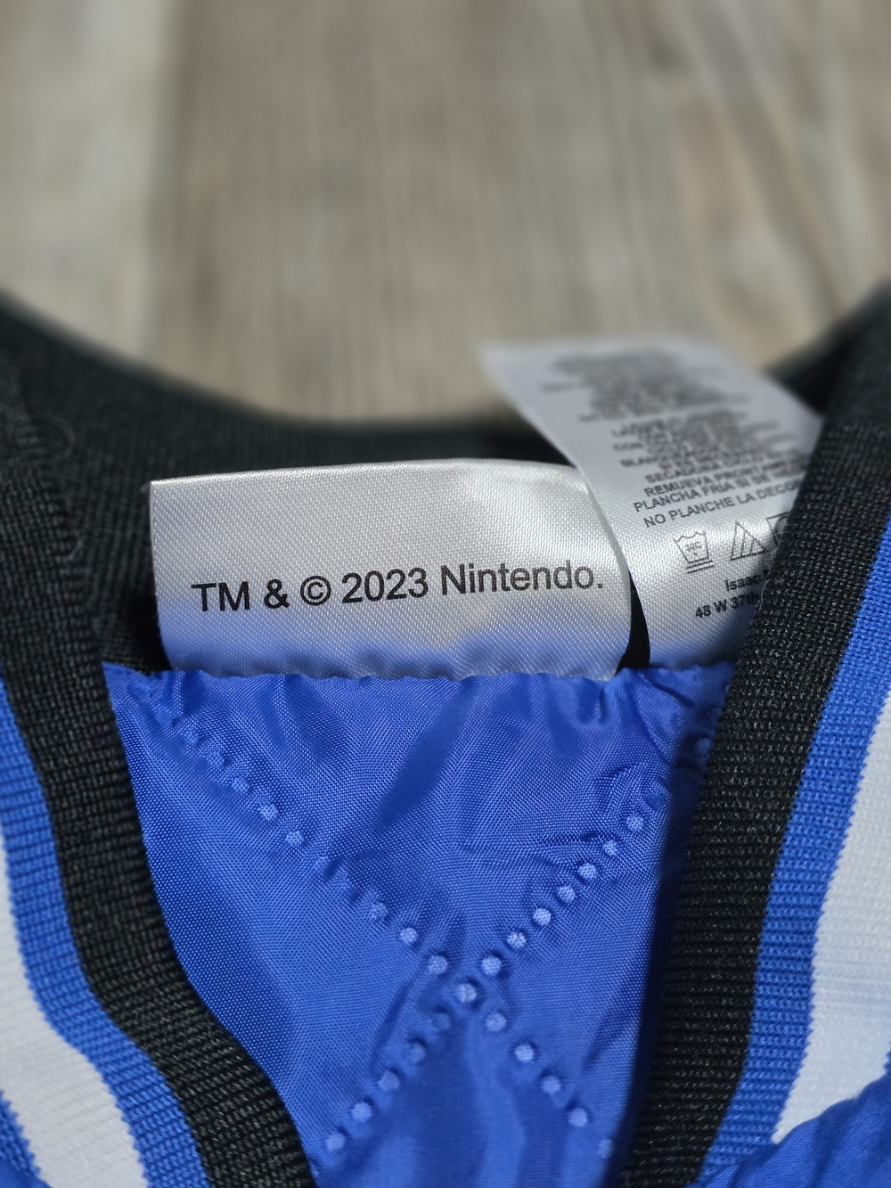 Nintendo Offical Mario Kart Youth Unisex Bomber Patchwork Jacket Sz 8 (Walmart) - Picture 4 of 8
